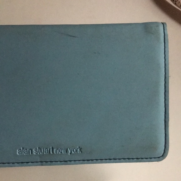 NWT UNC Checkbook/Currency Holder - Picture 11 of 12